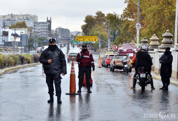 confinamientoi-ciudad-coronavirus-16jpg confinamientoi-ciudad-coronavirus-16jpg