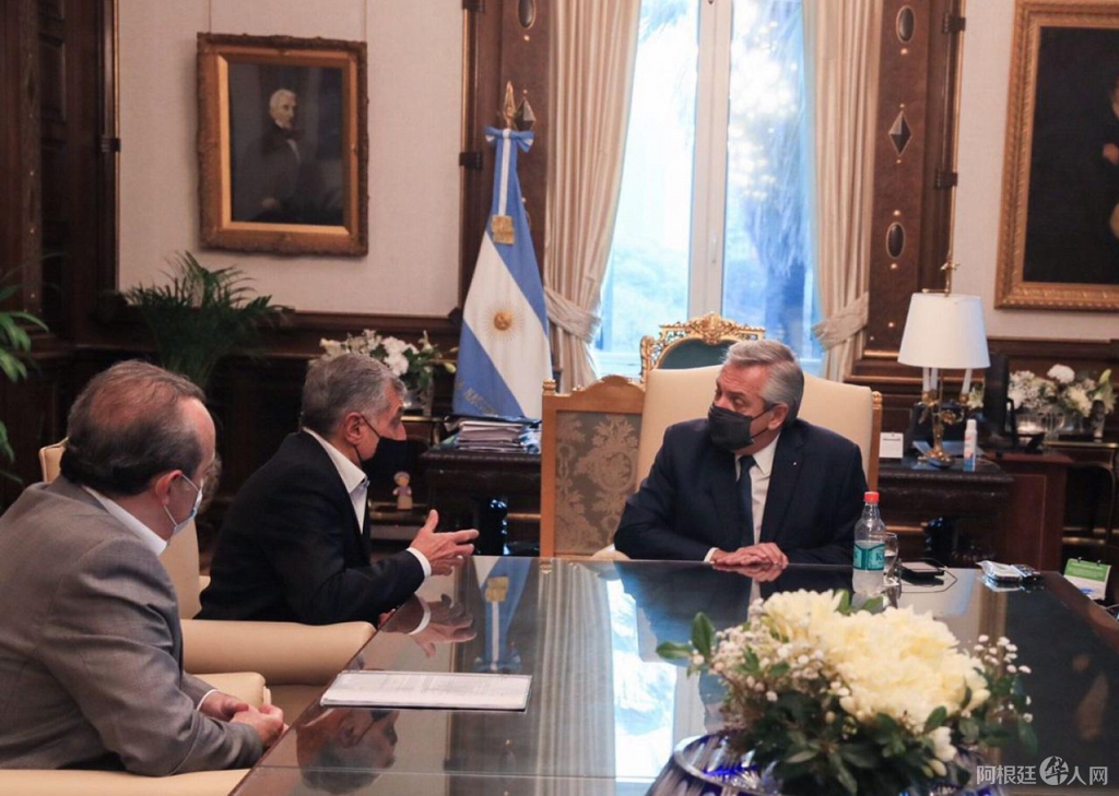 multimedia multimedia