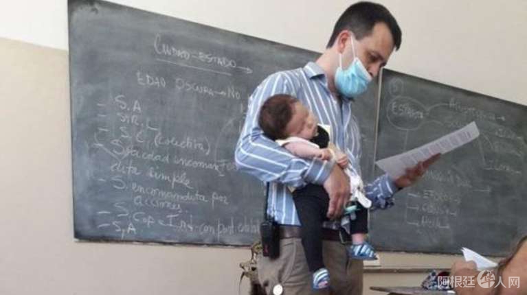 HVFL5LVE5BHTBGJ4CLTGL4SZMI