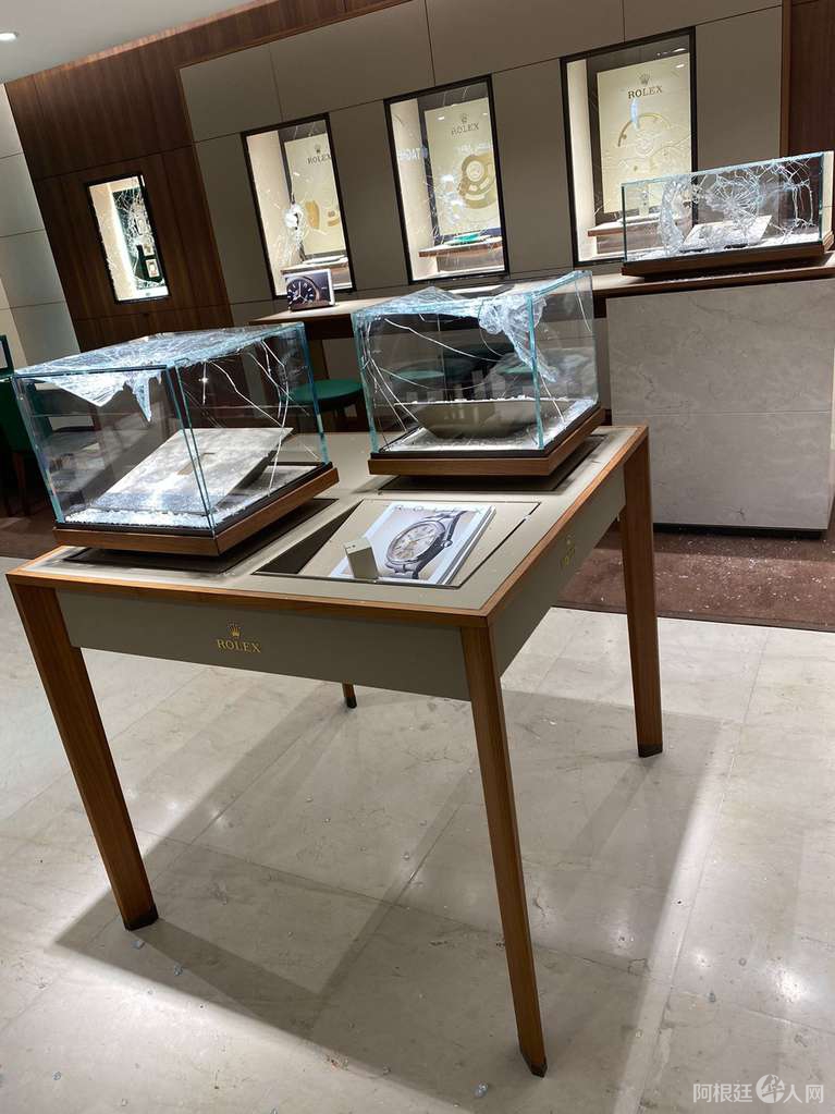 H42PGEBY75DMLBHCHQ3TWNLJGA