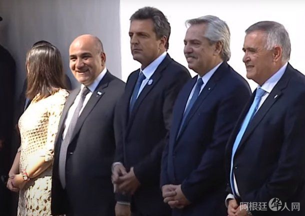 alberto-acto-independenciajpg