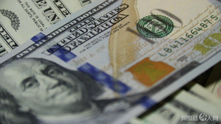 dolar-dolares-billetes-3