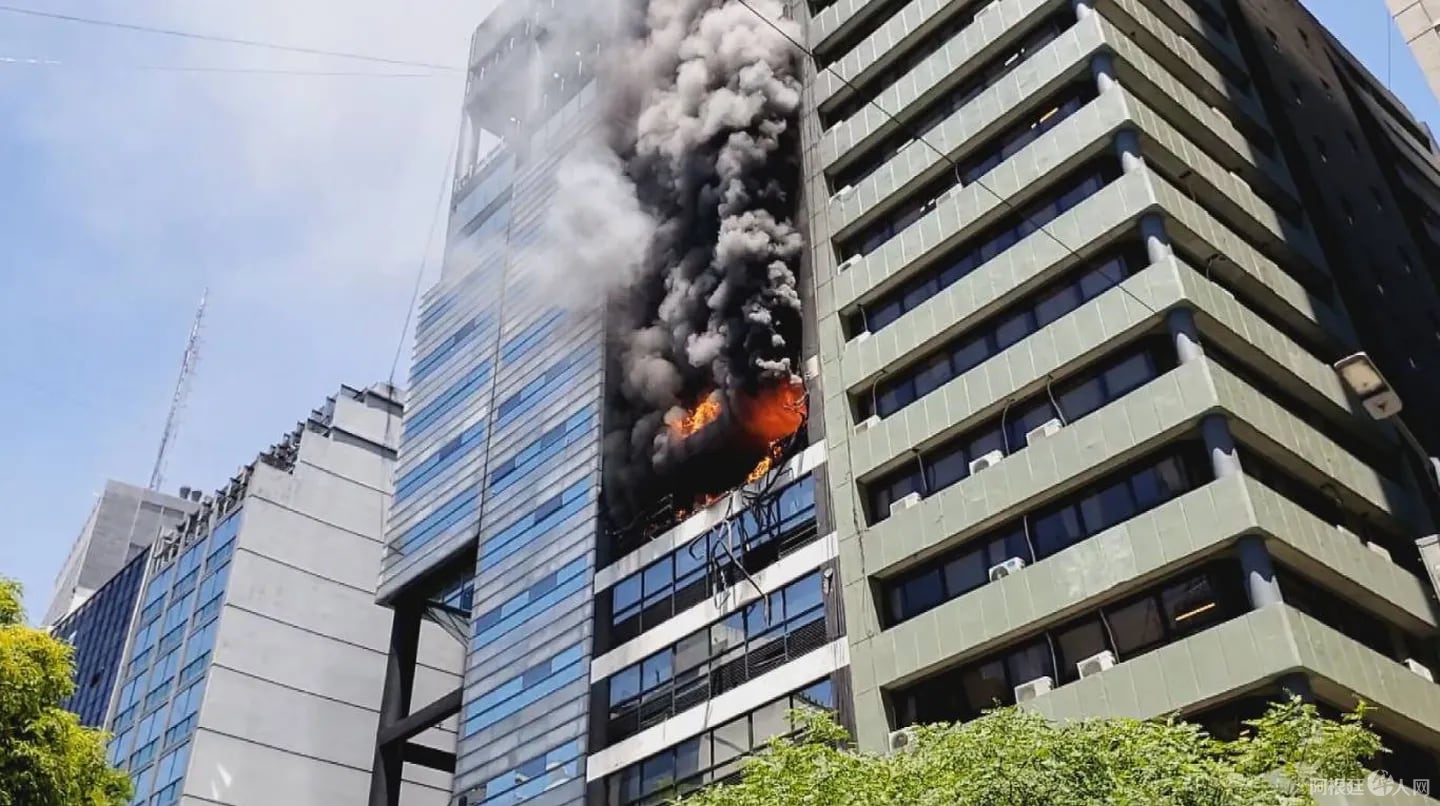 CD72KA4I2FBVPGE2XKLEXXDWQE-2