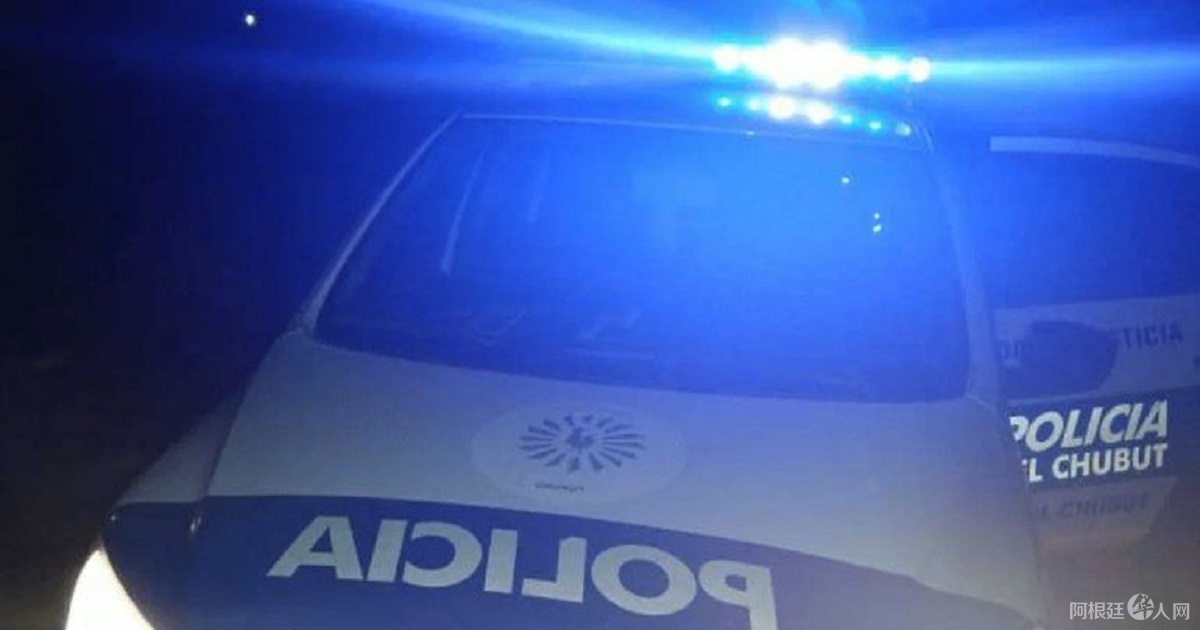 patrullero-policia-noche patrullero-policia-noche