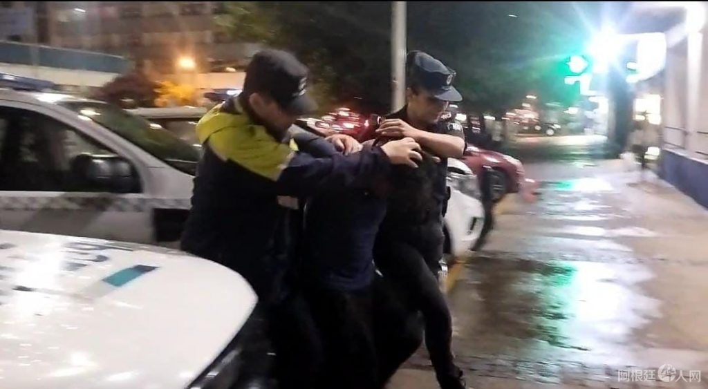 ROBO-PERFUMES-1024x563