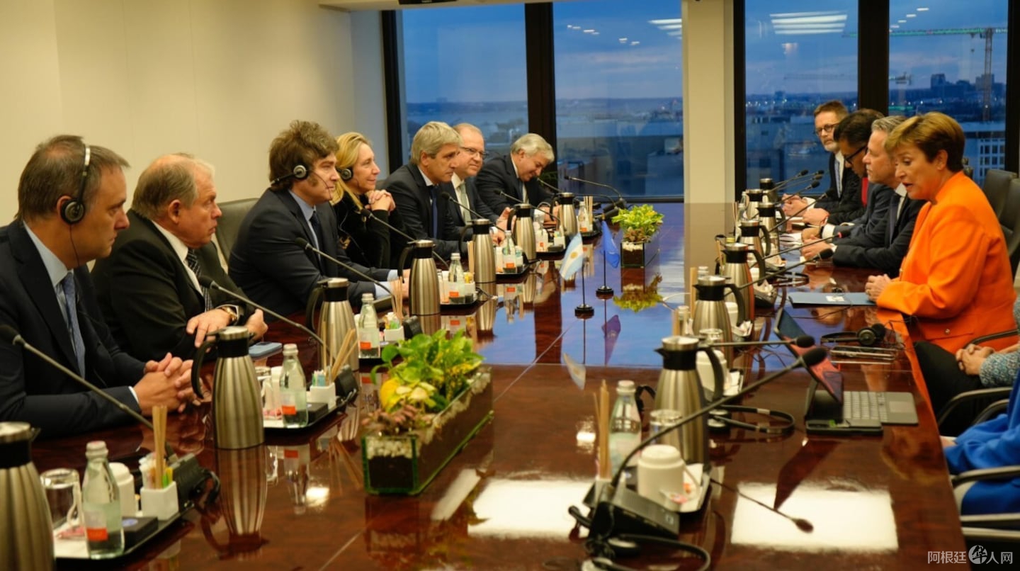 el-fmi-le-advirtio-al-gobierno-argentino-que-tiene-que-sumar-reservas-foto-presidencia-YQTWM2LPRZEORCZN7KR6F5Y5SQ