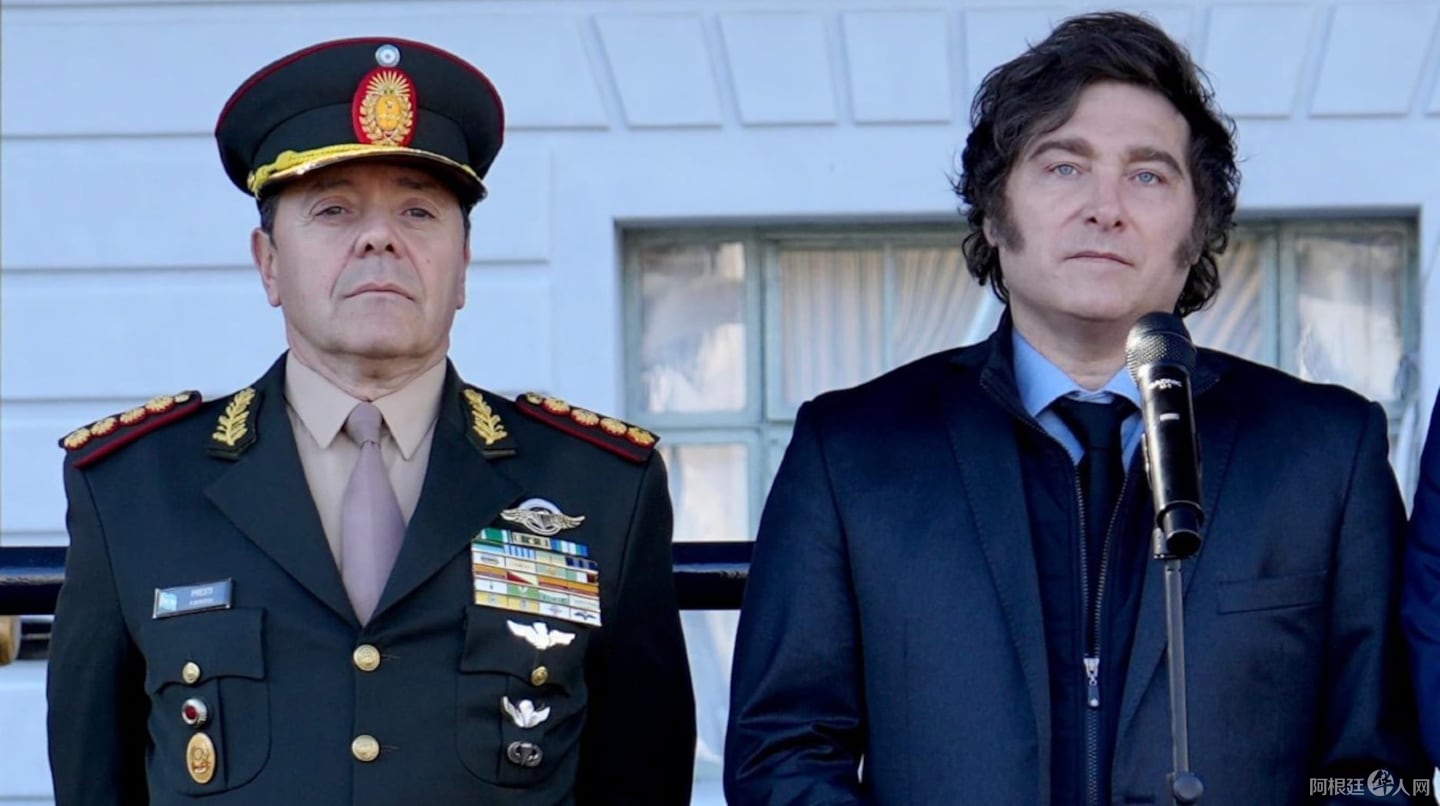 el-ministro-de-defensa-carlos-presti-junto-al-presidente-javier-milei-foto-fuerzas-armadas-L7XRCHRSXVHD7FAWQ6BKNQHGSQ